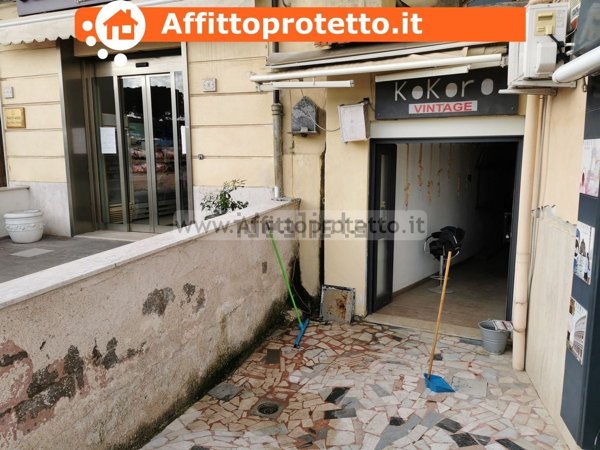 locale commerciale in affitto a Formia
