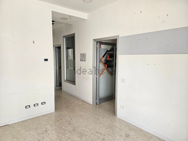 locale commerciale in affitto a Formia