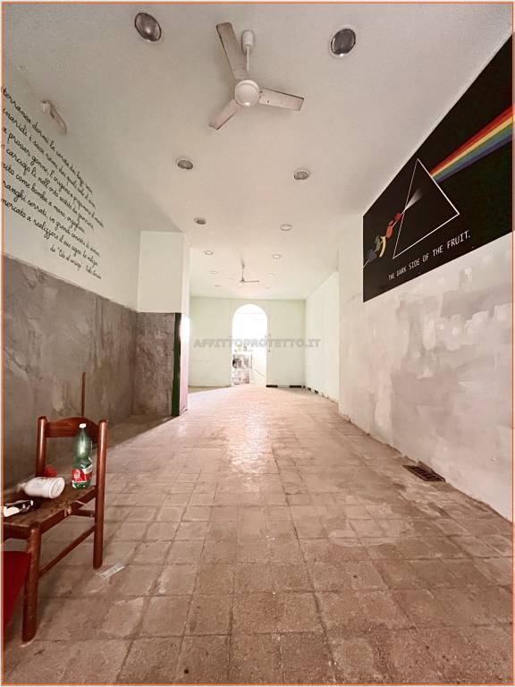 negozio in affitto a Formia