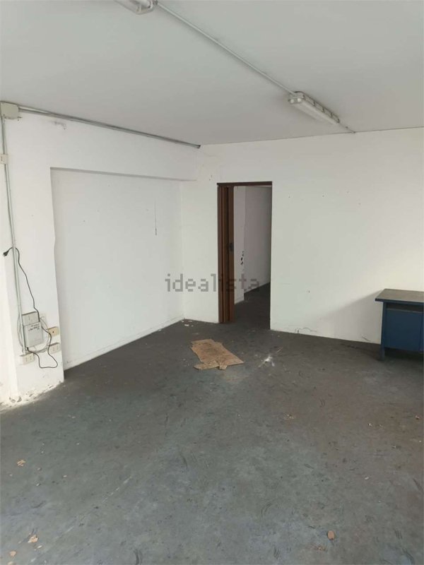 locale commerciale in affitto a Formia