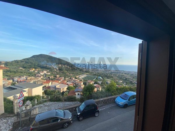 appartamento in affitto a Formia in zona Marànola