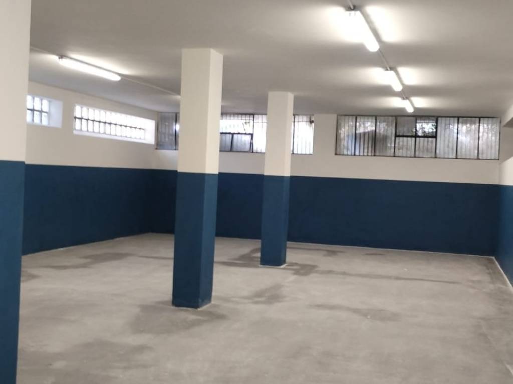 locale commerciale in affitto a Formia