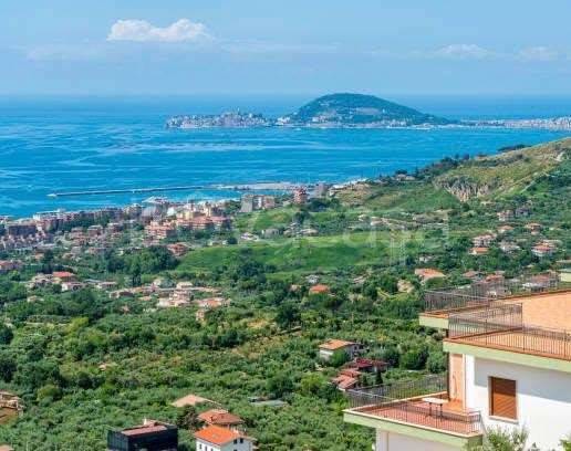 appartamento in affitto a Formia in zona Marànola