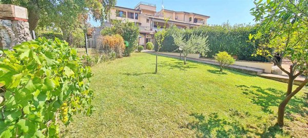 appartamento in affitto a Formia in zona Penitro
