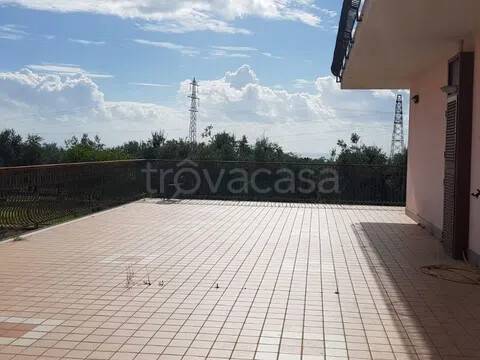 appartamento in affitto a Formia in zona Acquatraversa