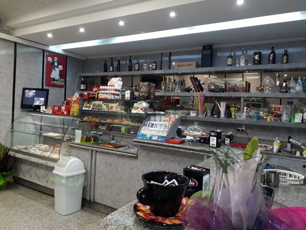 negozio in affitto a Gaeta