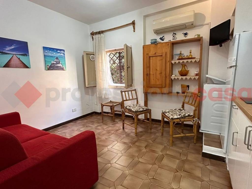 appartamento in affitto a Gaeta in zona Porto Salvo