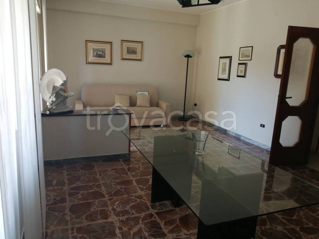 appartamento in affitto a Gaeta in zona Serapo