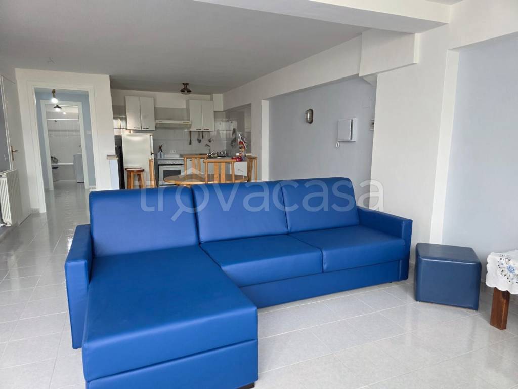 appartamento in affitto a Gaeta in zona Serapo