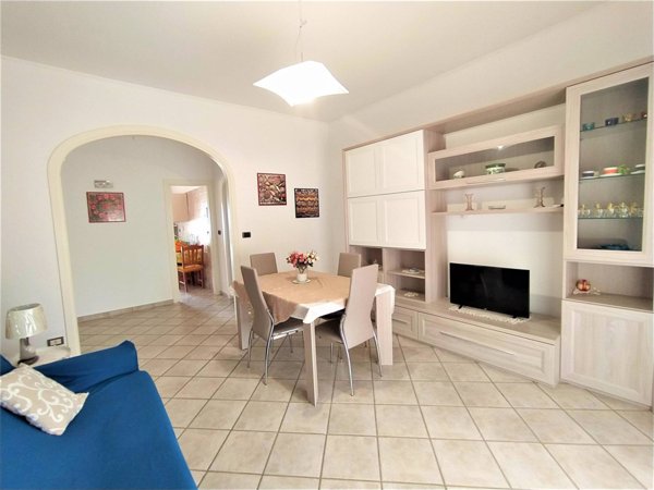 appartamento in affitto a Gaeta in zona Serapo