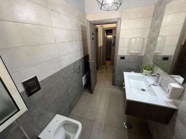 negozio in affitto a Gaeta