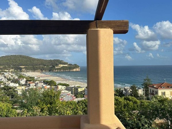 casa indipendente in affitto a Gaeta