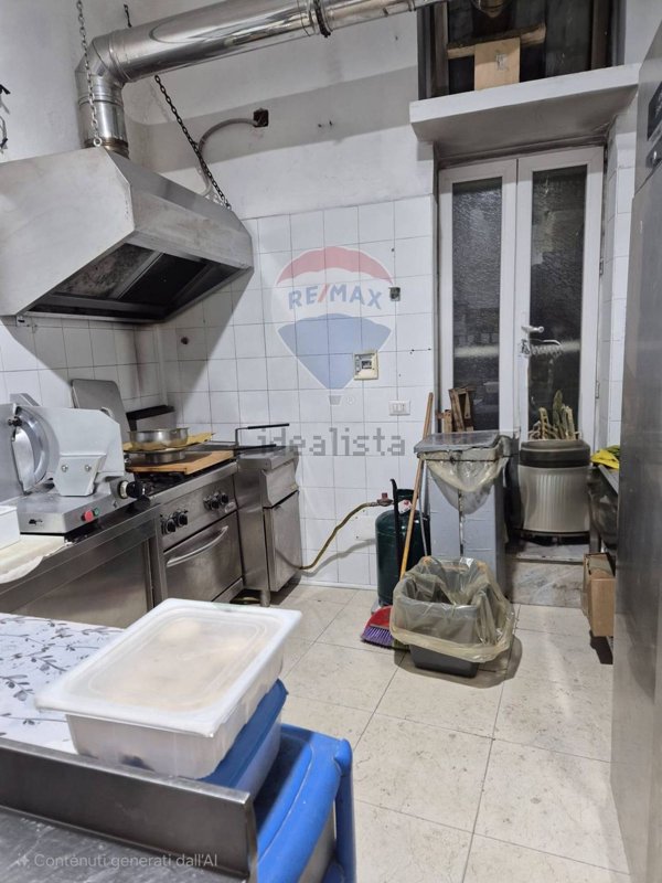 negozio in affitto a Gaeta