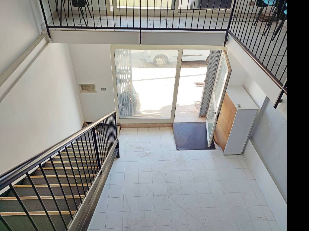 negozio in affitto a Gaeta