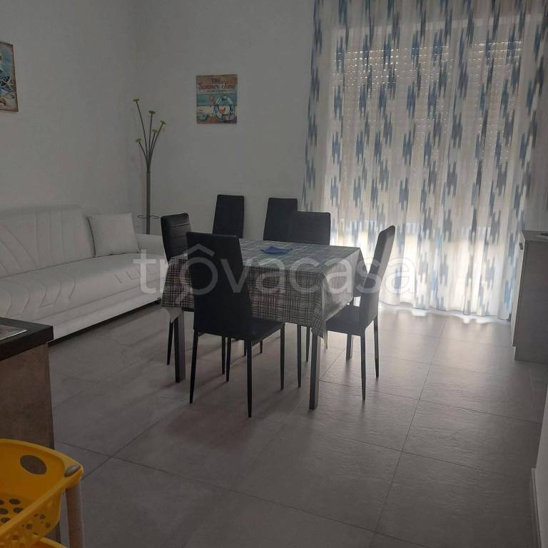 appartamento in affitto a Gaeta in zona Serapo