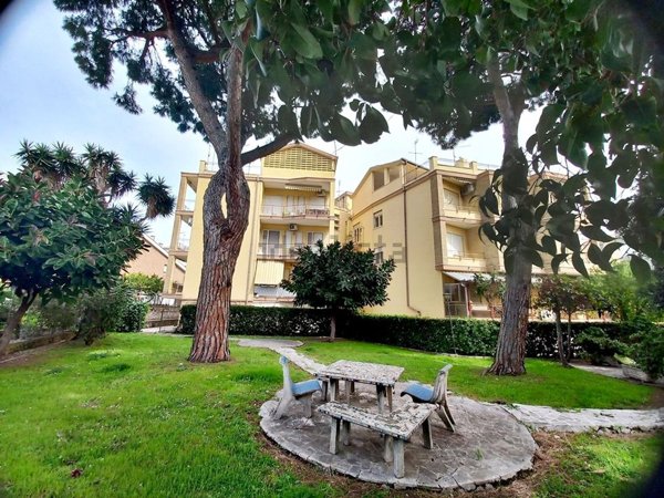 appartamento in affitto a Gaeta in zona Serapo