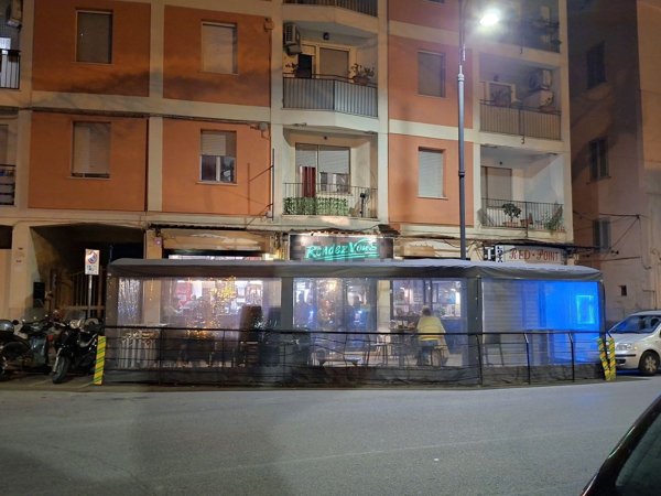 negozio in affitto a Gaeta