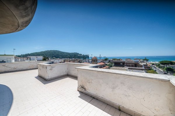 appartamento in affitto a Gaeta in zona Serapo