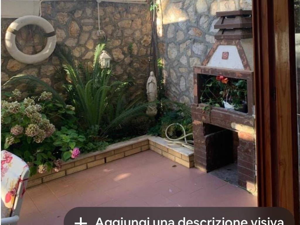 appartamento in affitto a Gaeta in zona Serapo