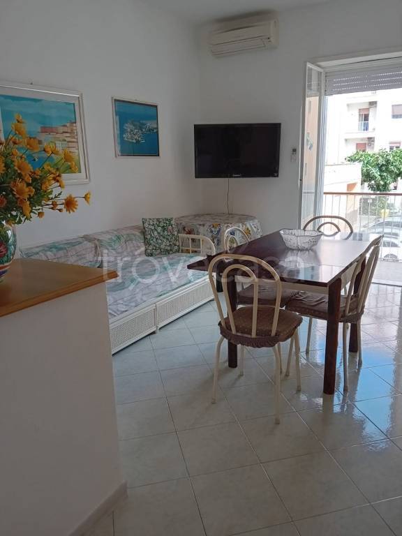 appartamento in affitto a Gaeta in zona Serapo