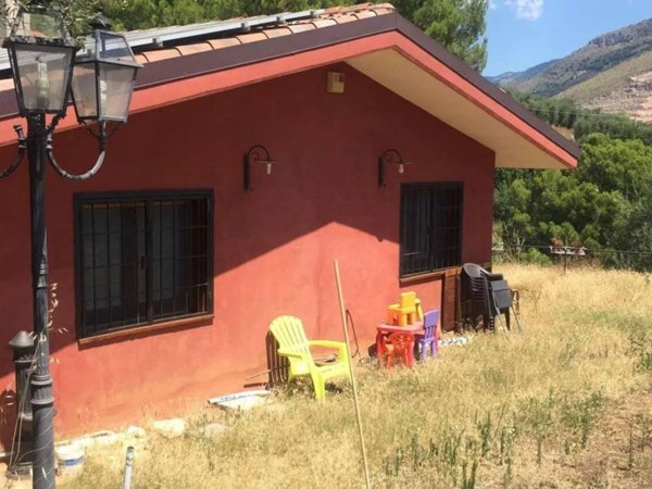 casa indipendente in affitto ad Itri