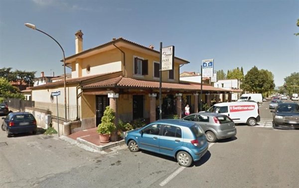locale commerciale in affitto a Latina in zona Borgo Podgora