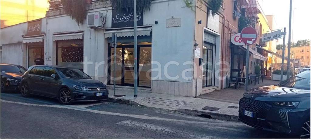 negozio in affitto a Latina