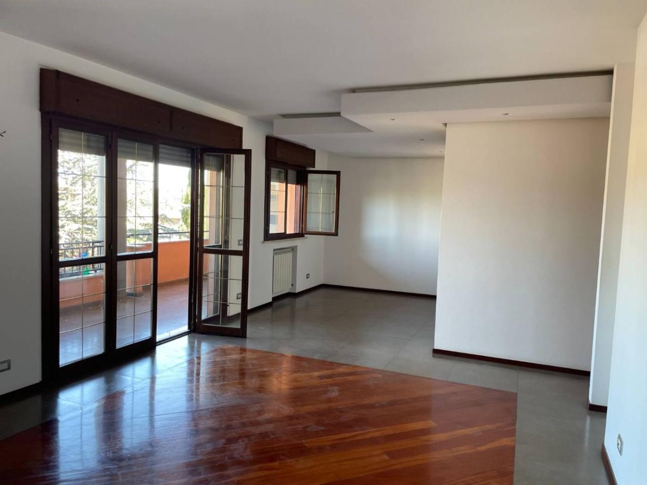 appartamento in affitto a Latina in zona Centro Città