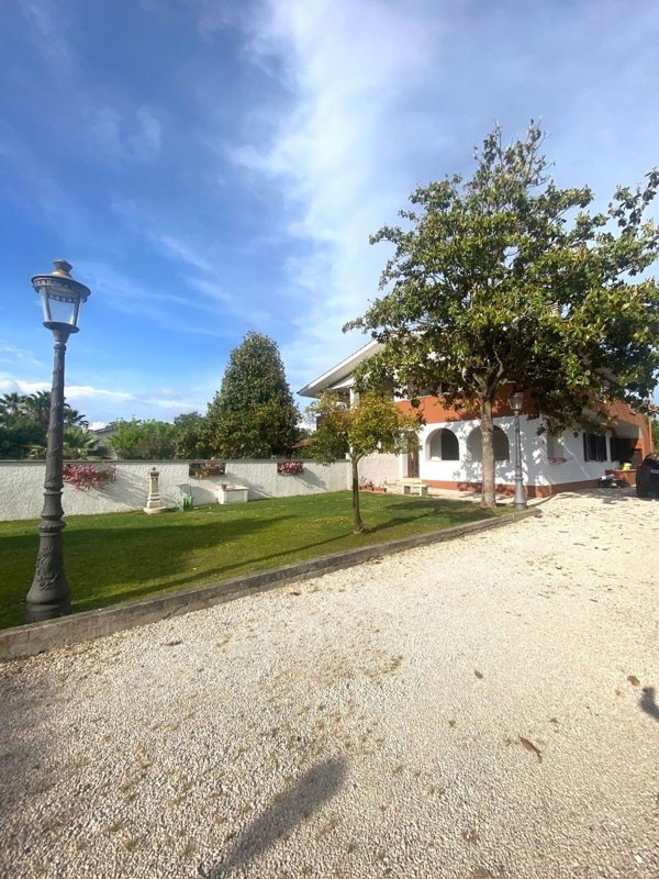 casa indipendente in affitto a Latina