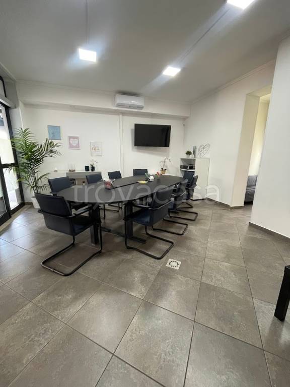 ufficio in affitto a Latina