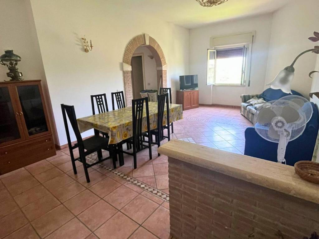 appartamento in affitto a Latina in zona Foce Verde
