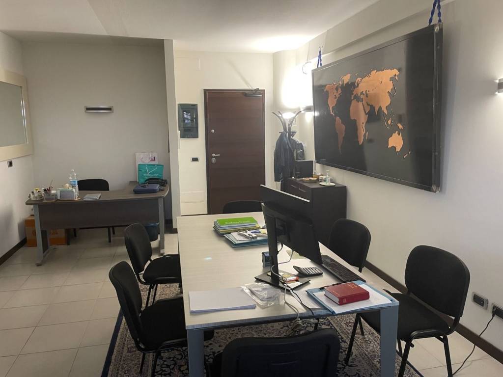 ufficio in affitto a Latina in zona Centro Città