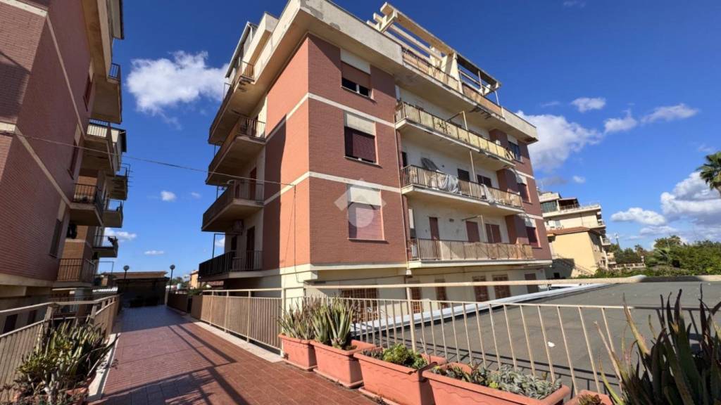 appartamento in affitto a Latina in zona Foce Verde