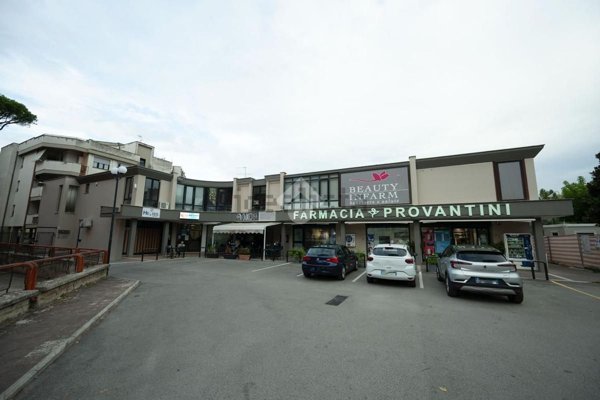 ufficio in affitto a Latina in zona Latina Scalo