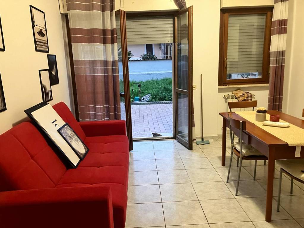 appartamento in affitto a Latina in zona Acciarella