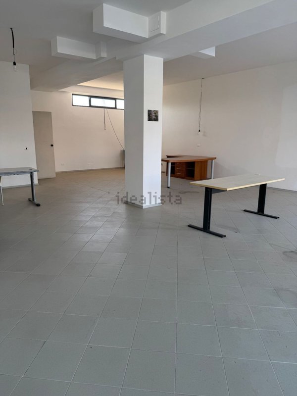 locale commerciale in affitto a Latina in zona Borgo Montello