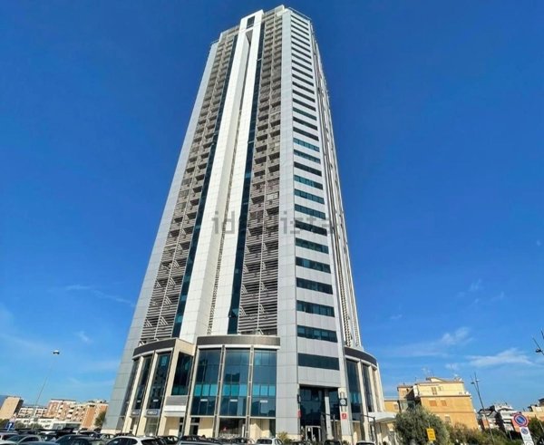 ufficio in affitto a Latina