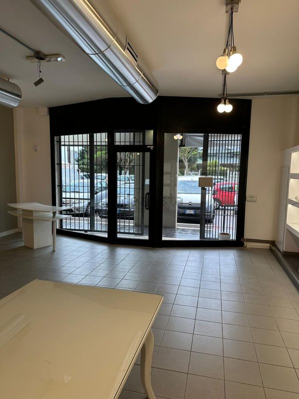 ufficio in affitto a Latina