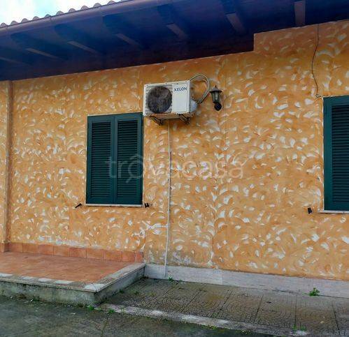 casa indipendente in affitto a Latina