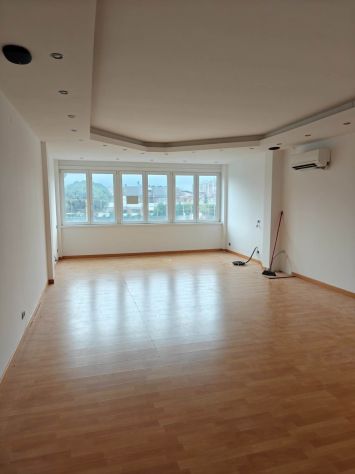 locale commerciale in affitto a Latina in zona Centro Città