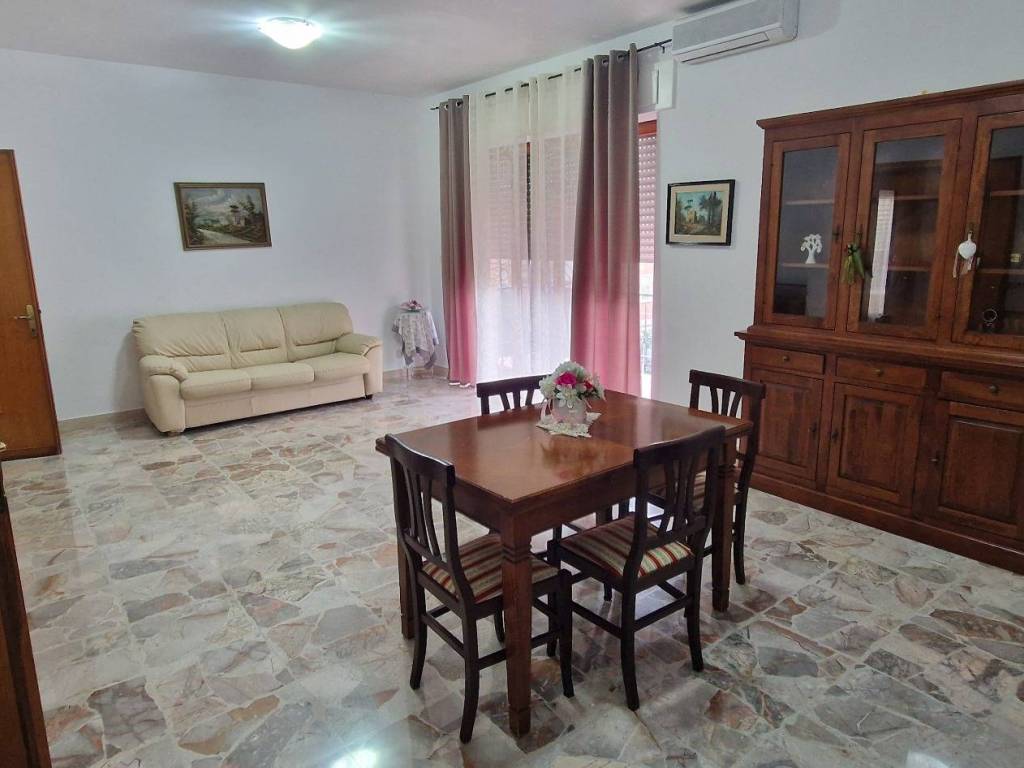 appartamento in affitto a Latina in zona Centro Città