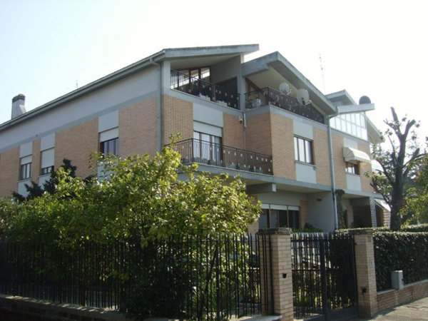 casa indipendente in affitto a Latina