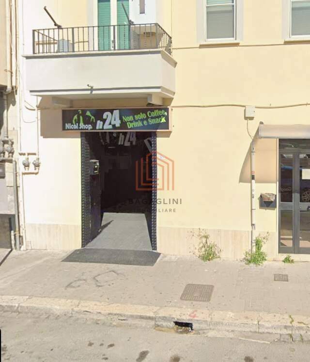 negozio in affitto a Latina in zona Centro Città