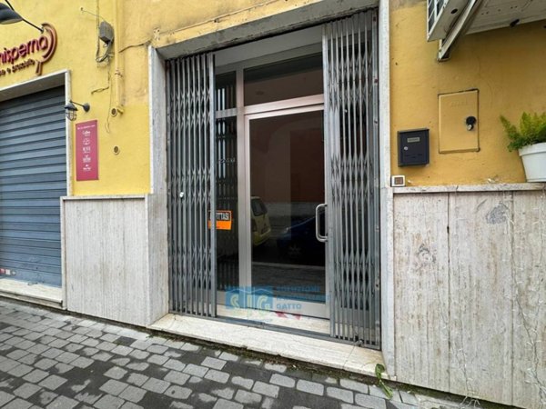 negozio in affitto a Latina in zona Centro Città