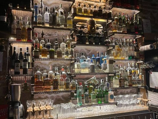 negozio in affitto a Latina in zona Centro Città