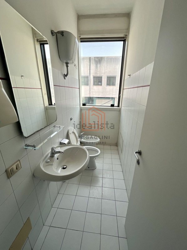 ufficio in affitto a Latina