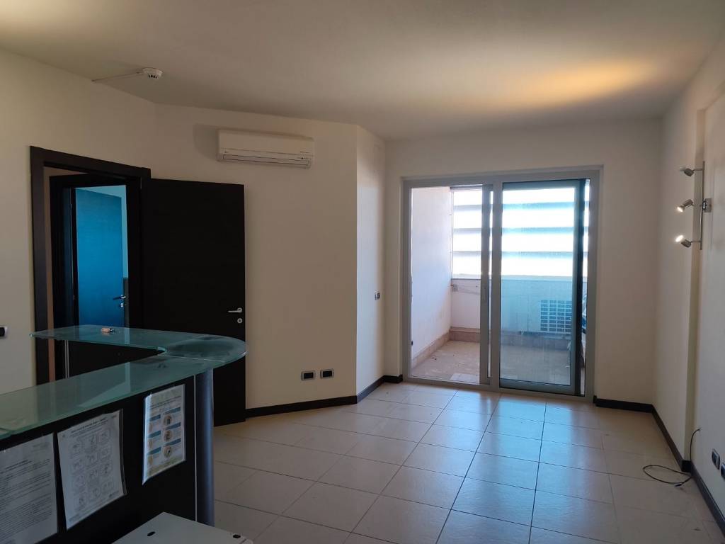 ufficio in affitto a Latina in zona Centro Città