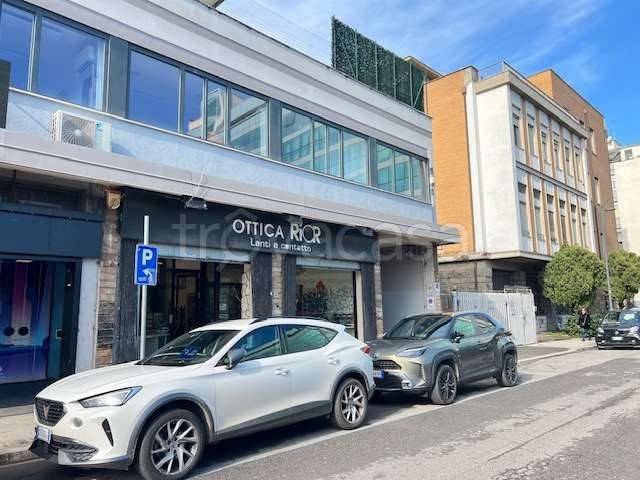 negozio in affitto a Latina in zona Centro Città