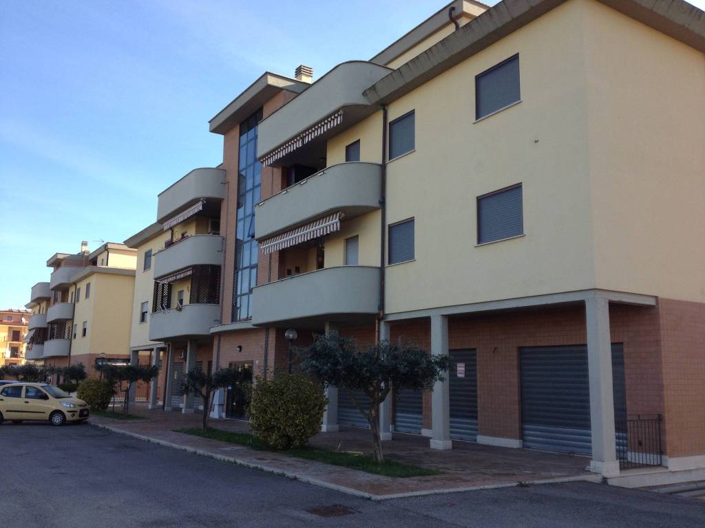 appartamento in affitto a Latina in zona Acciarella