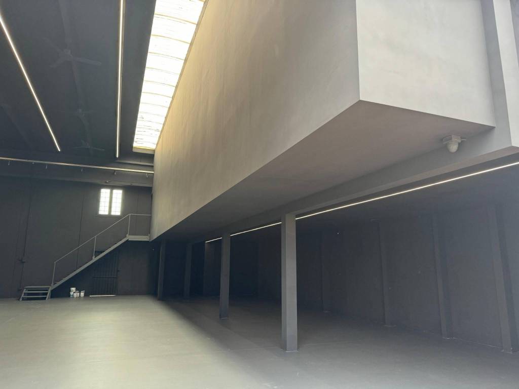 negozio in affitto a Latina in zona Borgo San Michele